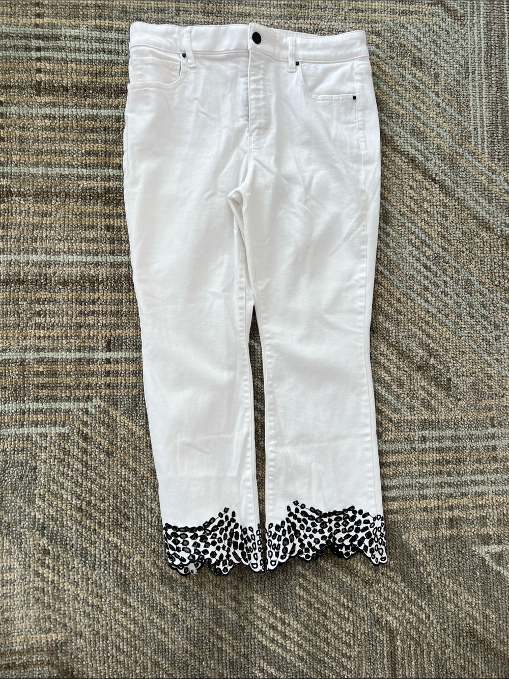 White House Black Market White Ankle Jeans with Black Scalloped Hem